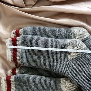 Free with purchaCampfire Ready 🔥 Kids EXTRA Thick Monkey Socks 2 pair unbranded